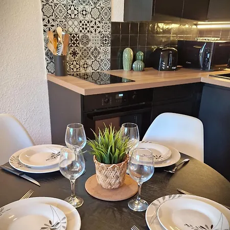 Cicada - Terrasse, Vue Mer, Ac, Wifi, Parking Inclus * Λα Σιοτά